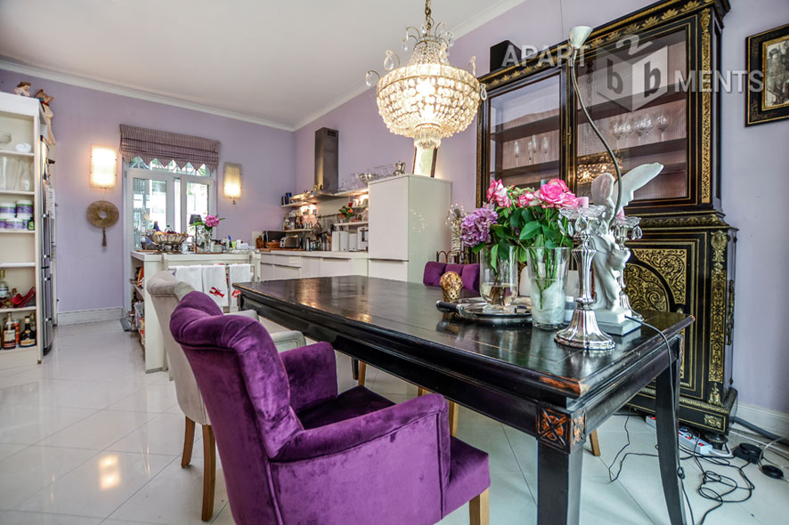 Modern furnished and spacious apartment with garden in Cologne-Neustadt-Süd