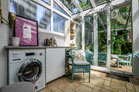 Modern furnished and spacious apartment with garden in Cologne-Neustadt-Süd