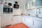 Möblierte 2-Zimmer-Maisonette-Wohnung mit Terrasse in Köln-Poll
