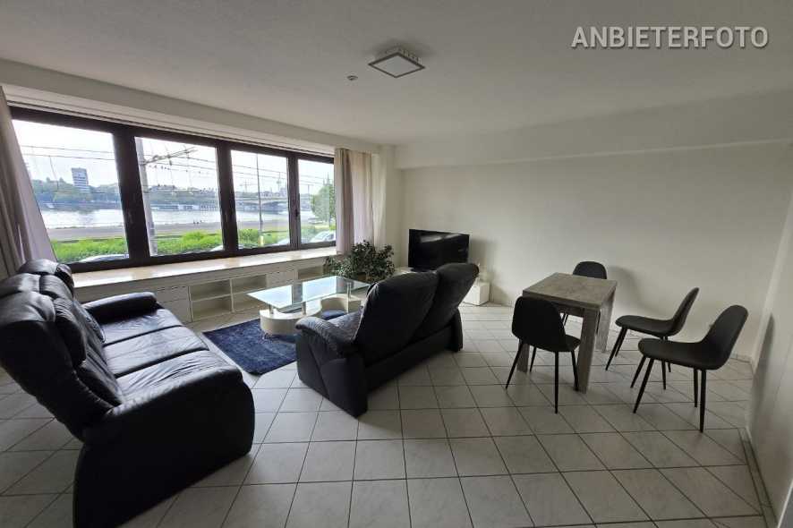 Möblierte Wohnung mit Panorama-Rheinblick und Balkon in Köln-Deutz