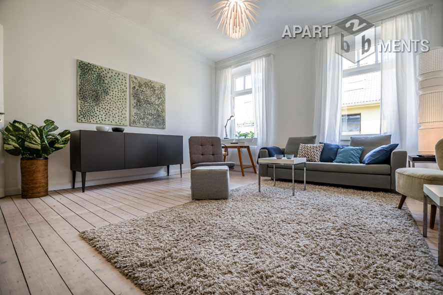 Hochwertig modern möblierte Wohnung mit Balkon in Köln-Altstadt-Süd
