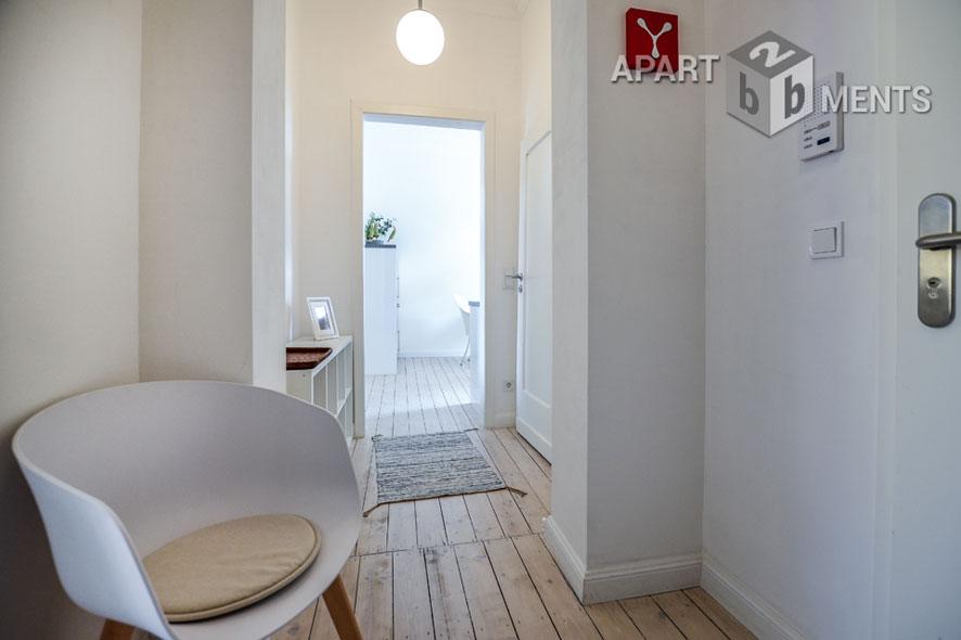 Hochwertig modern möblierte Wohnung mit Balkon in Köln-Altstadt-Süd