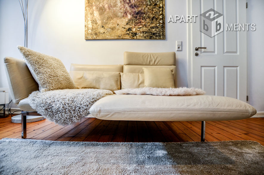 Hochwertig modern möblierte Wohnung mit Balkon in Köln-Altstadt-Süd