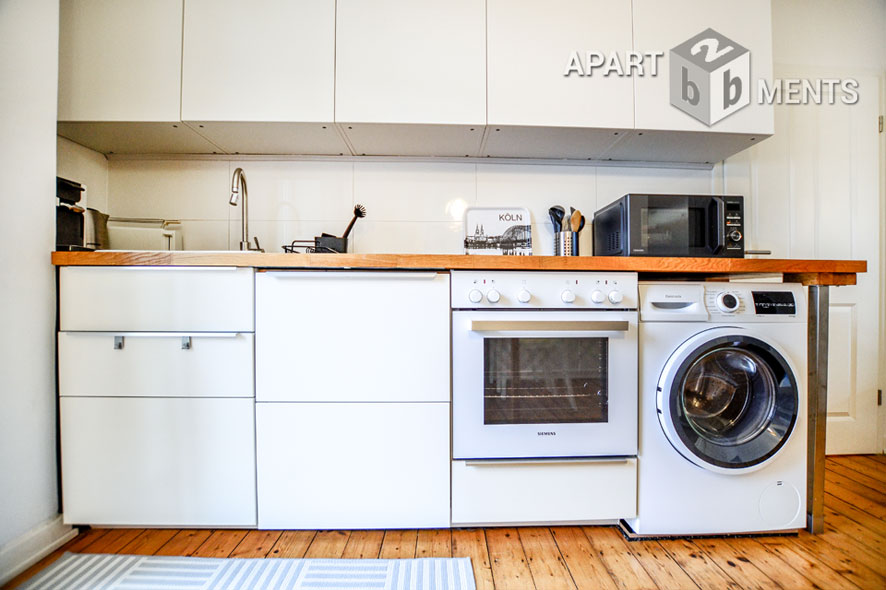Hochwertig modern möblierte Wohnung mit Balkon in Köln-Altstadt-Süd