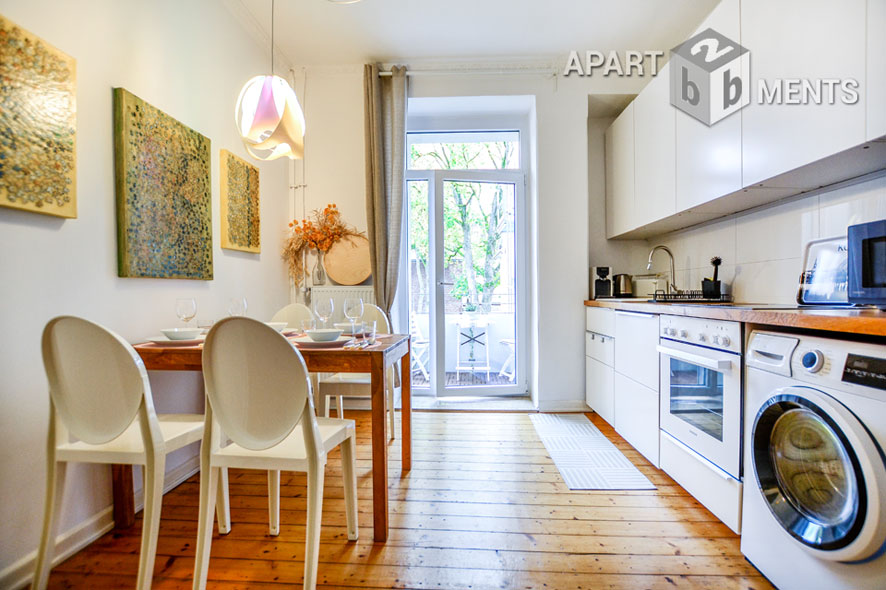 Hochwertig modern möblierte Wohnung mit Balkon in Köln-Altstadt-Süd