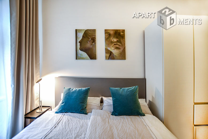 Hochwertig modern möblierte Wohnung mit Balkon in Köln-Altstadt-Süd