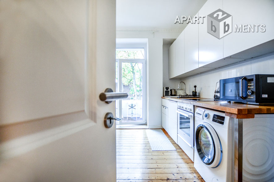 Hochwertig modern möblierte Wohnung mit Balkon in Köln-Altstadt-Süd