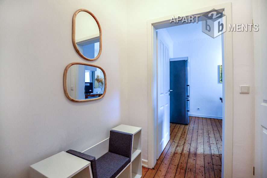 Hochwertig modern möblierte Wohnung mit Balkon in Köln-Altstadt-Süd