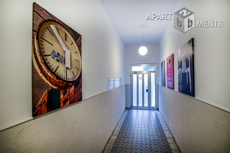 Hochwertig modern möblierte Wohnung mit Balkon in Köln-Altstadt-Süd