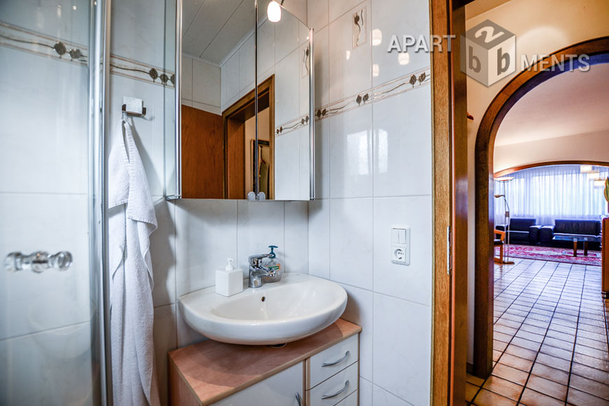 Möblierte Maisonette auf 2 Ebenen in Köln-Immendorf