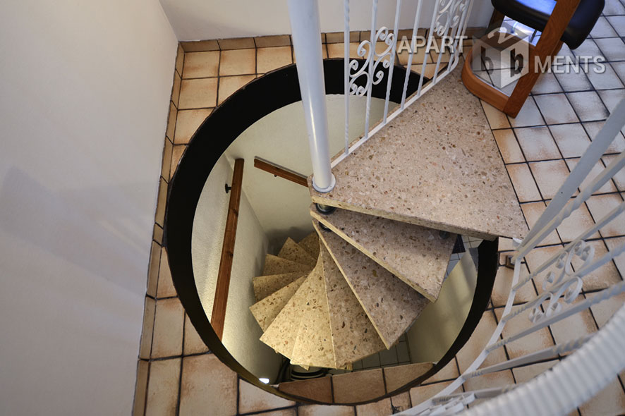 Möblierte Maisonette auf 2 Ebenen in Köln-Immendorf