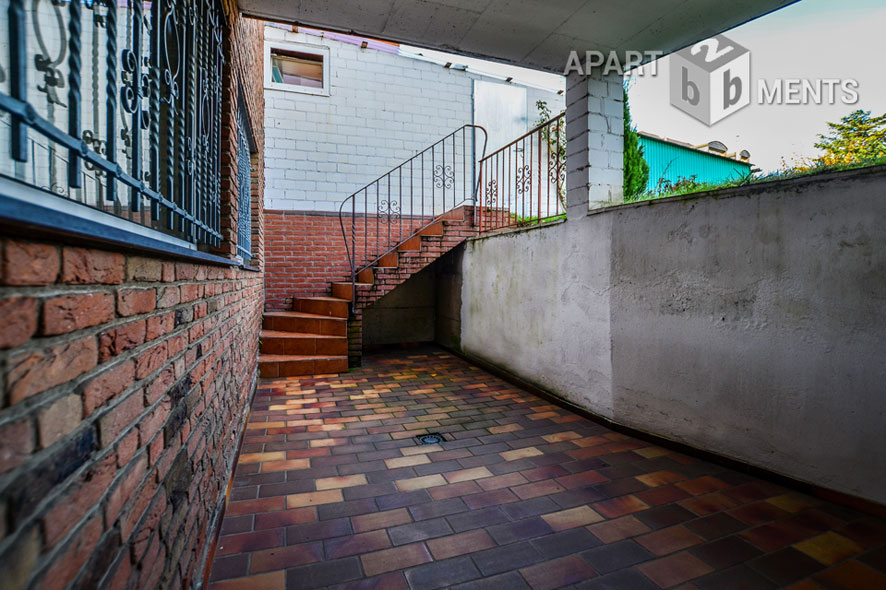 Möblierte Maisonette auf 2 Ebenen in Köln-Immendorf