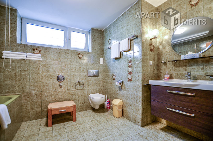 Möblierte Maisonette auf 2 Ebenen in Köln-Immendorf