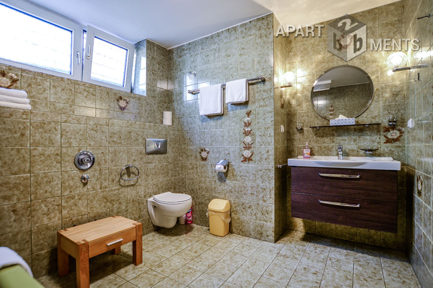 Möblierte Maisonette auf 2 Ebenen in Köln-Immendorf