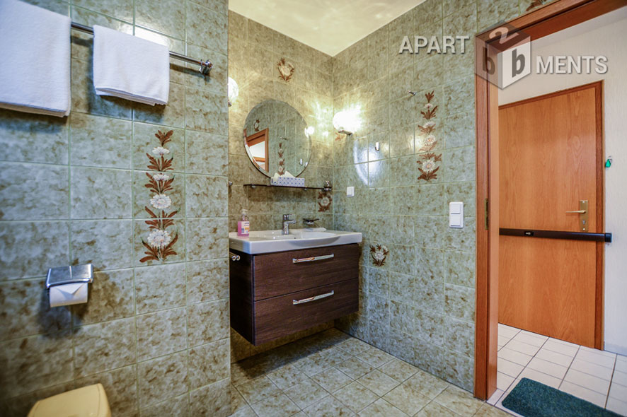 Möblierte Maisonette auf 2 Ebenen in Köln-Immendorf