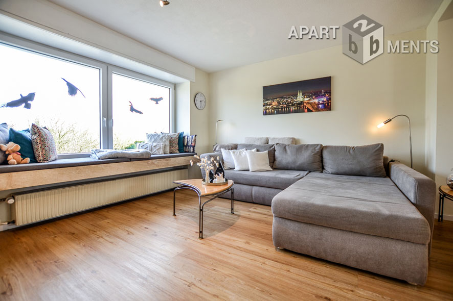 Möblierte Wohnung auf 2 Ebenen in Hürth-Kendenich