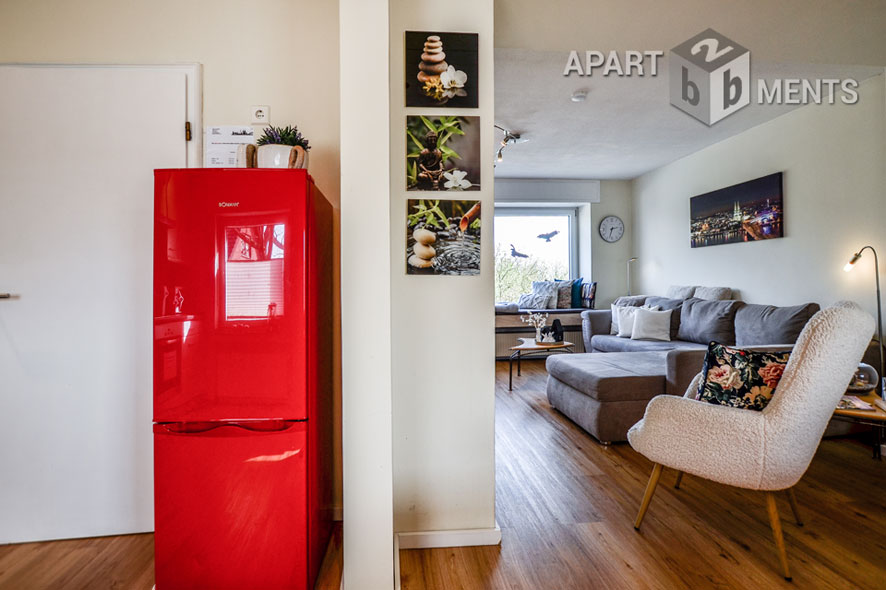 Möblierte Wohnung auf 2 Ebenen in Hürth-Kendenich