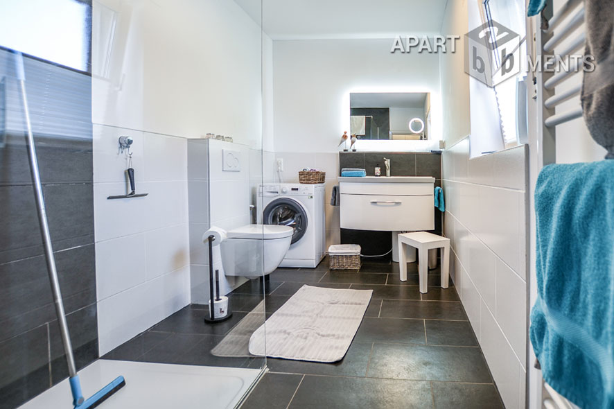 Möblierte Wohnung auf 2 Ebenen in Hürth-Kendenich