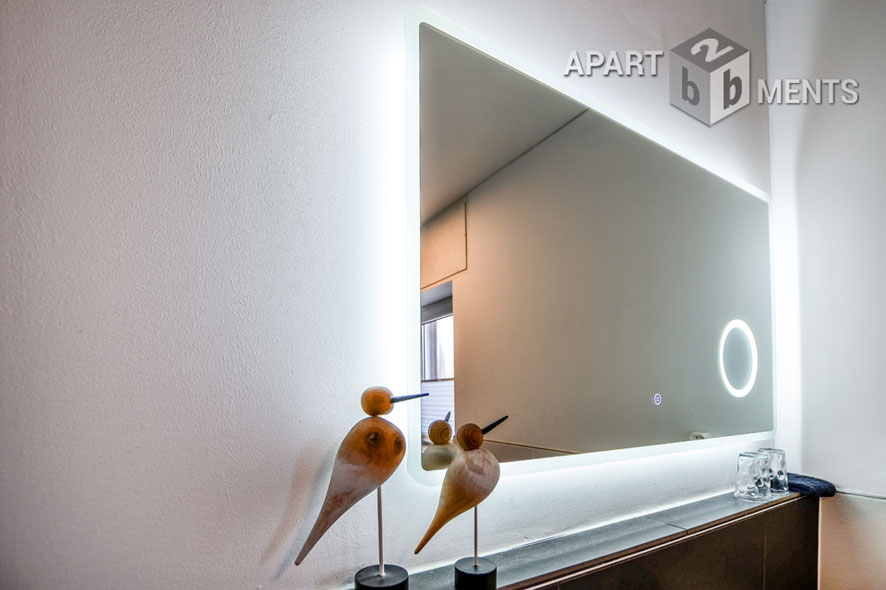 Möblierte Wohnung auf 2 Ebenen in Hürth-Kendenich