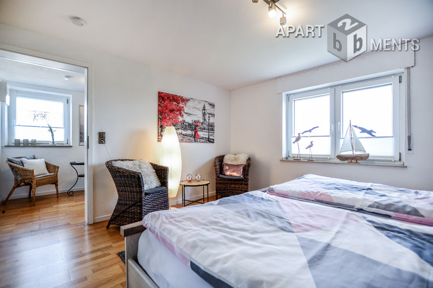 Möblierte Wohnung auf 2 Ebenen in Hürth-Kendenich