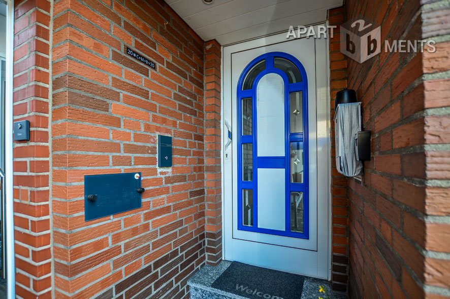 Möblierte Wohnung auf 2 Ebenen in Hürth-Kendenich