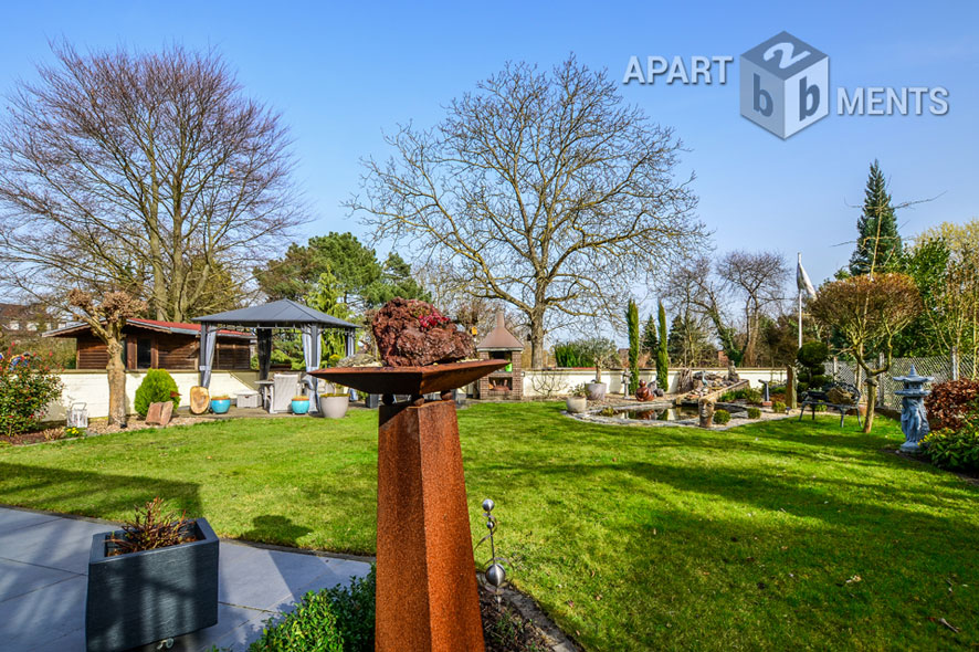 Möblierte Wohnung auf 2 Ebenen in Hürth-Kendenich