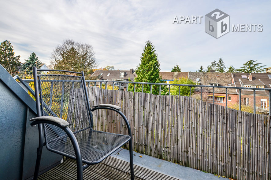 Stylishly furnished maisonette apartment in Cologne-Lindenthal