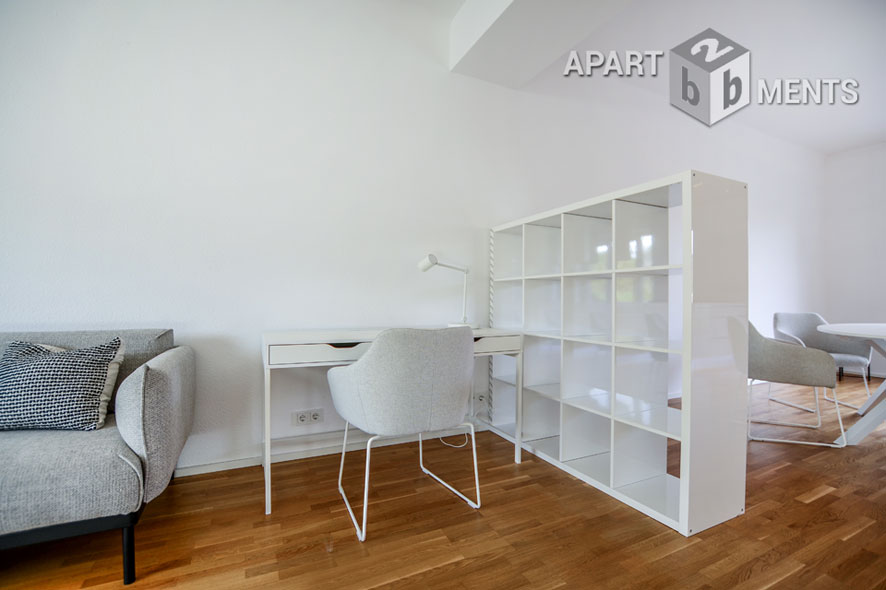 Furnished 2-room apartment with balcony and terrace in Cologne-Lindenthal