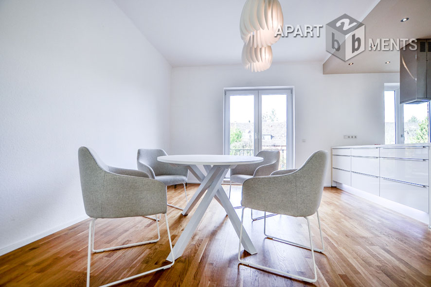 Furnished 2-room apartment with balcony and terrace in Cologne-Lindenthal