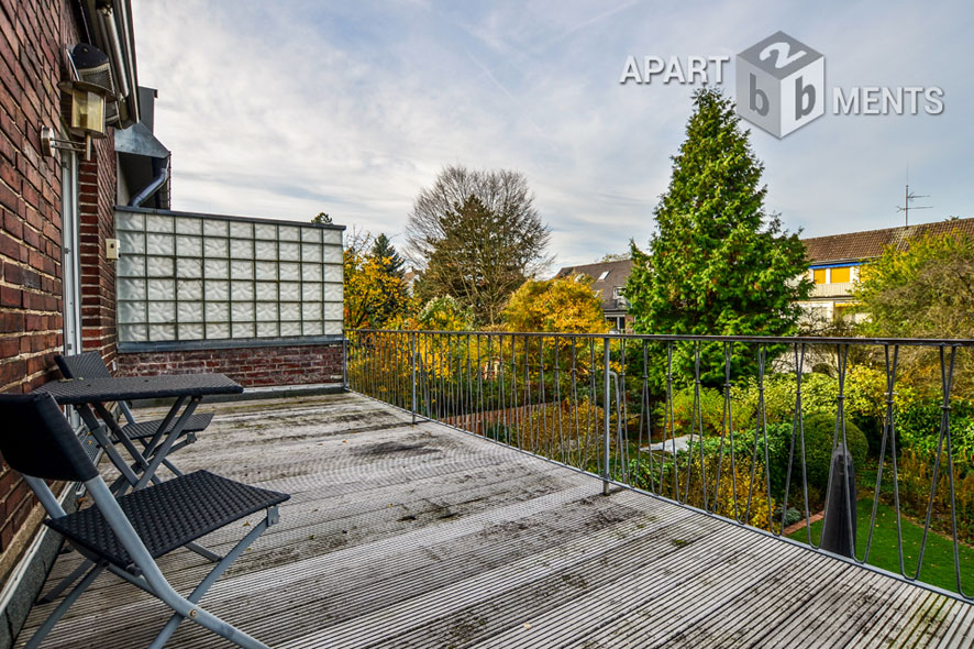 Furnished 2-room apartment with balcony and terrace in Cologne-Lindenthal