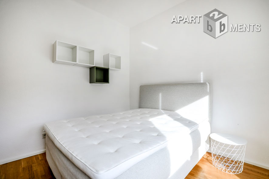 Furnished 2-room apartment with balcony and terrace in Cologne-Lindenthal