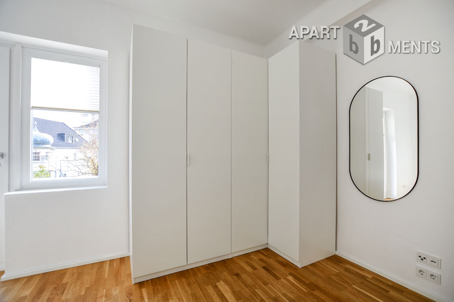 Furnished 2-room apartment with balcony and terrace in Cologne-Lindenthal