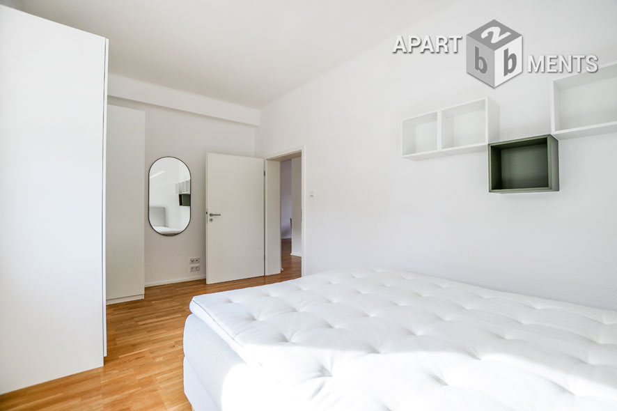 Furnished 2-room apartment with balcony and terrace in Cologne-Lindenthal