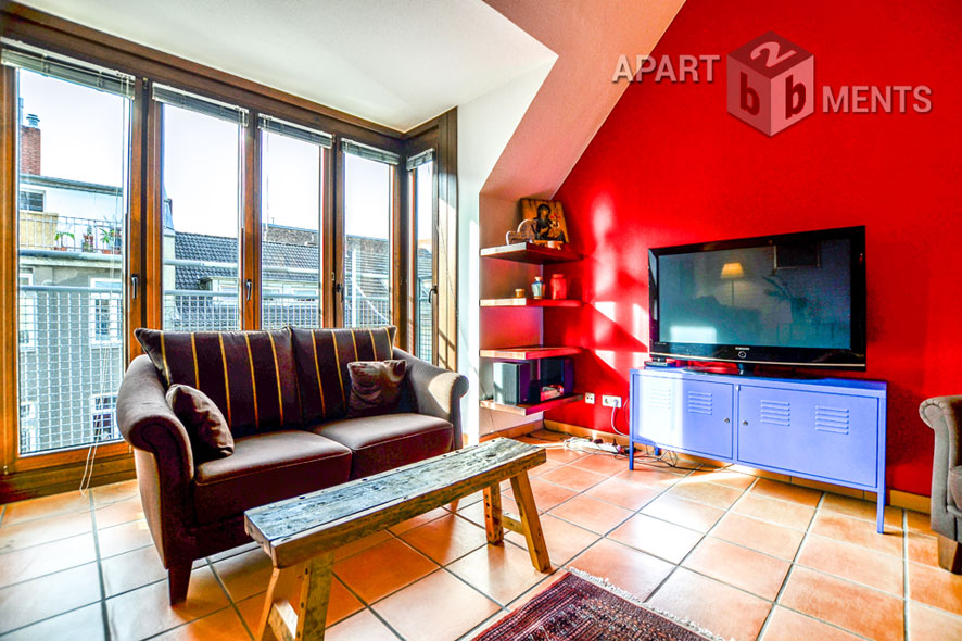 Furnished apartment on 2 levels in Cologne-Neustadt-South