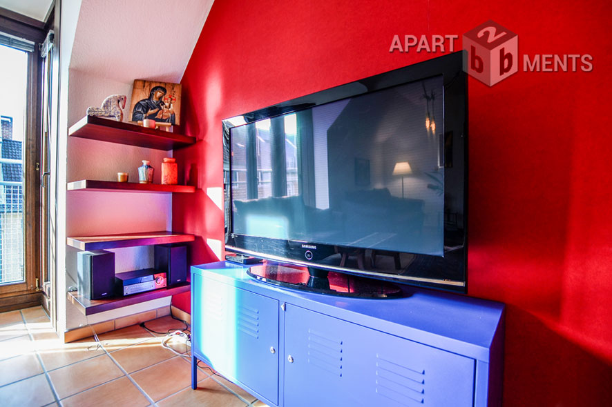 Furnished apartment on 2 levels in Cologne-Neustadt-South