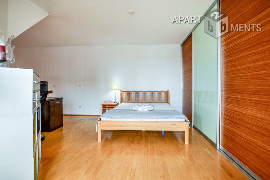 Furnished apartment on 2 levels in Cologne-Neustadt-South