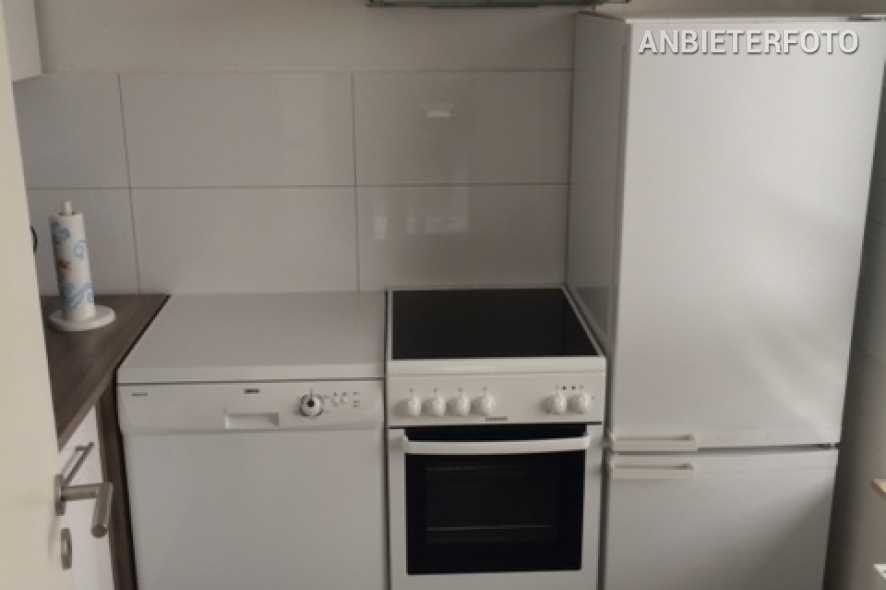 Modern möblierte 2-Zimmer-Wohnung in Monheim am Rhein