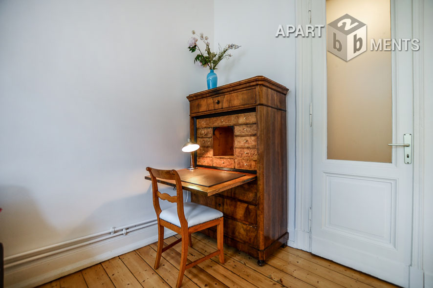 Möblierte 3-Zimmer-Wohnung in Köln-Neustadt-Süd