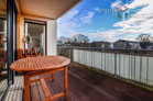 Furnished 4-room apartment with 2 bathrooms and balcony in Cologne-Nippes