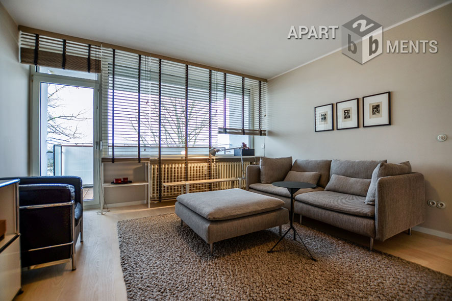 Möblierte 3-Zimmer-Wohnung mit Balkon mit Rheinblick in Köln-Mülheim