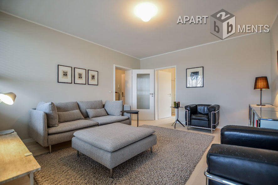 Möblierte 3-Zimmer-Wohnung mit Balkon mit Rheinblick in Köln-Mülheim