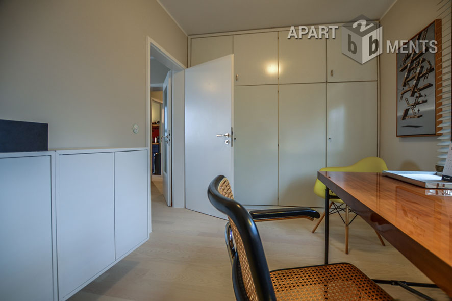 Möblierte 3-Zimmer-Wohnung mit Balkon mit Rheinblick in Köln-Mülheim