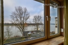 Möblierte 3-Zimmer-Wohnung mit Balkon mit Rheinblick in Köln-Mülheim