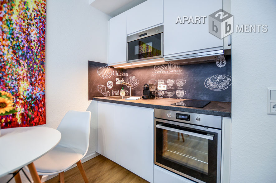 Voll ausgestattetes Single-Apartment im Cäcilien-Viertel in Köln-Altstadt-Süd