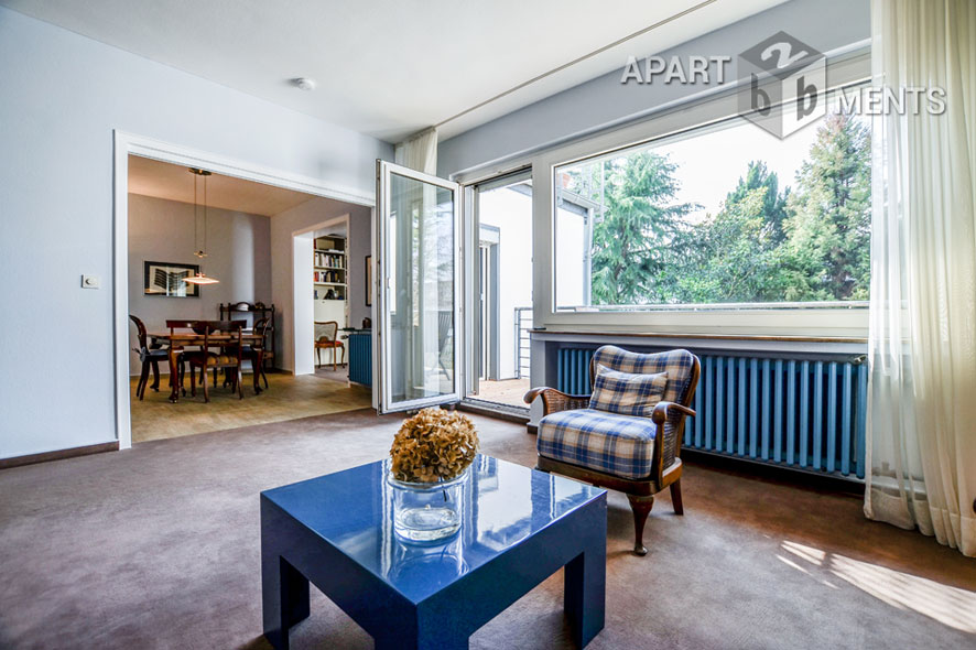 Klassisch möblierte 3-Zimmer-Wohnung mit Balkon in Köln-Sülz