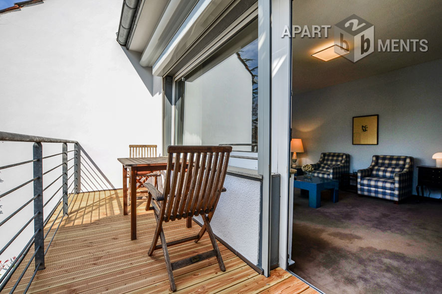 Klassisch möblierte 3-Zimmer-Wohnung mit Balkon in Köln-Sülz