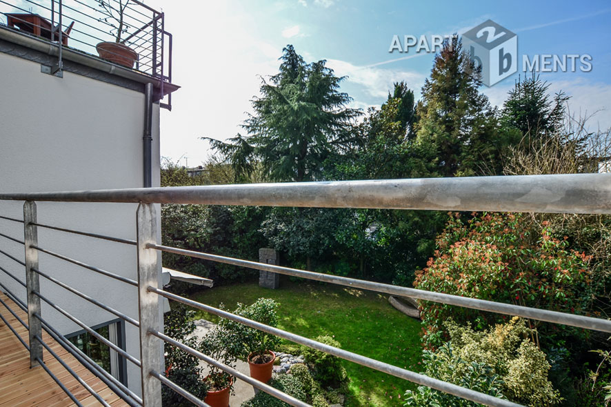 Klassisch möblierte 3-Zimmer-Wohnung mit Balkon in Köln-Sülz