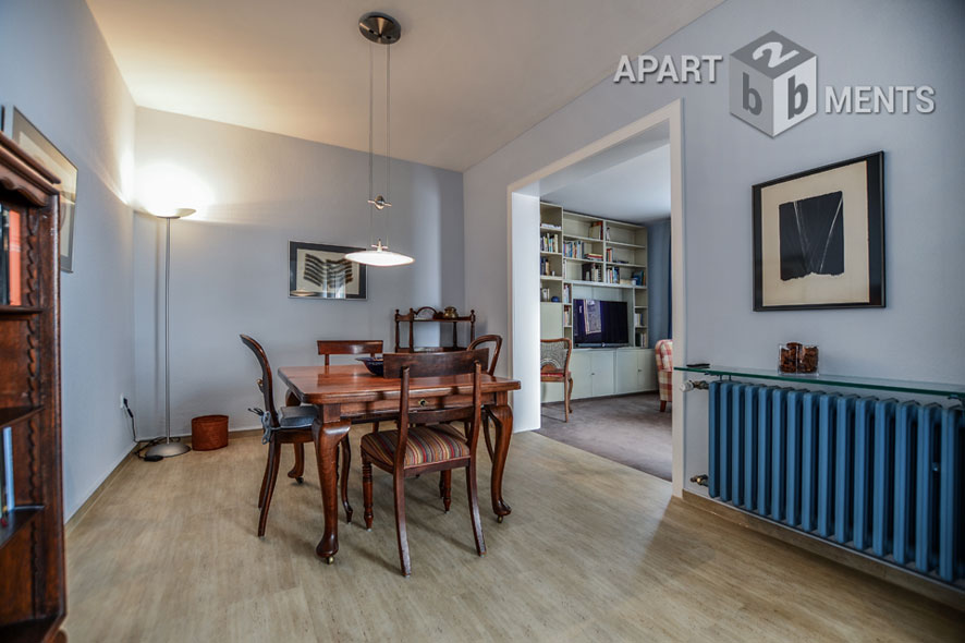 Klassisch möblierte 3-Zimmer-Wohnung mit Balkon in Köln-Sülz