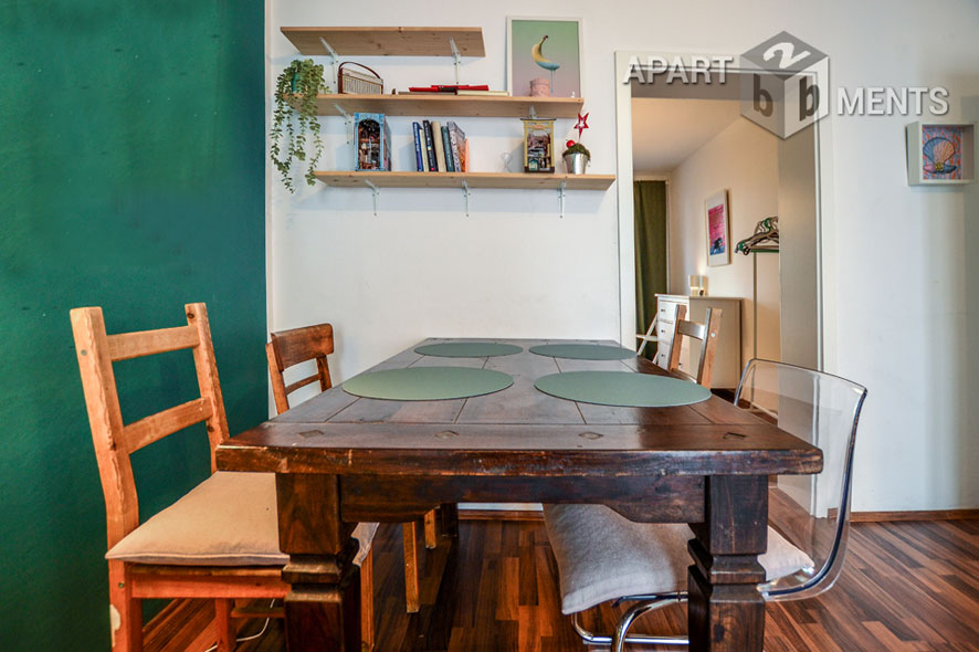 Möblierte 3-Zimmer-Wohnung in Köln-Neu-Ehrenfeld mit Balkon