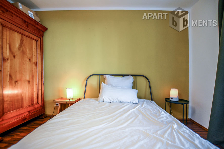 Möblierte 3-Zimmer-Wohnung in Köln-Neu-Ehrenfeld mit Balkon